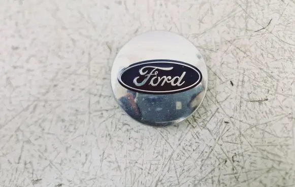 Ford Explorer VI Original wheel cap 6M211003 6M211003AA LB5C1A096