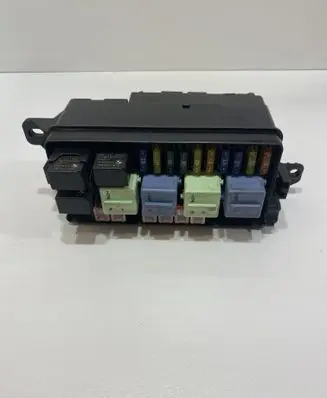 Mini One - Cooper Cabrio R52 Fuse module 180933050308