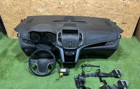 Opel Zafira C Airbag set with panel 