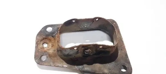 Volkswagen Jetta V Bracket in trunk/boot 1k0505130j