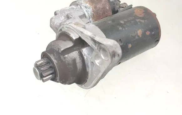 Volkswagen PASSAT B6 Starter motor 02z911023e 0001121408