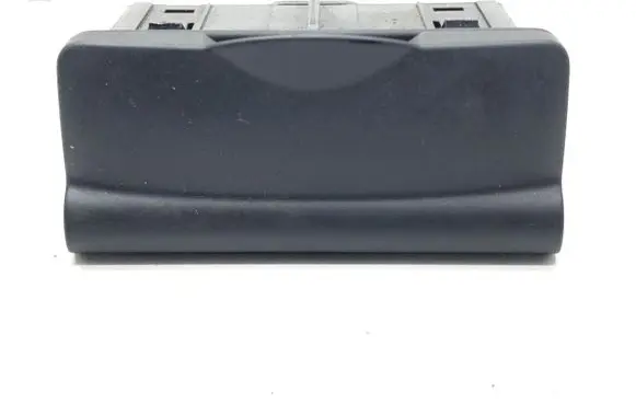 Renault Megane III USB socket connector 280230002R