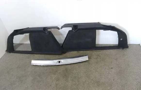 Audi A6 S6 C6 4F Front door card panel trim