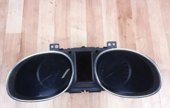 Hyundai Grand Santa Fe NC Speedometer (instrument cluster) 94033B8361 94033B8361UU5