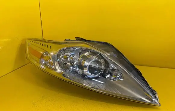 Ford Mondeo MK IV Headlight/headlamp 7S71-13D154-AL