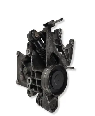 Audi A4 S4 B5 8D Power steering pump mounting bracket 059145169 23121246