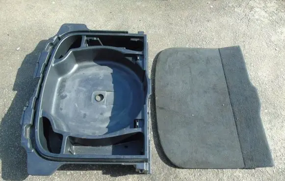 Volvo C30 Trunk/boot floor carpet liner 