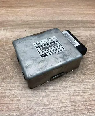 Opel Zafira A Gearbox control unit/module 09132678 0000058248