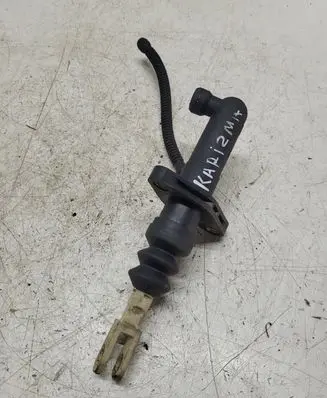 Mitsubishi Carisma Clutch master cylinder 30311705
