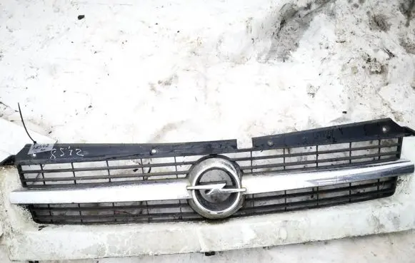 Opel Movano A Front grill 8200233763