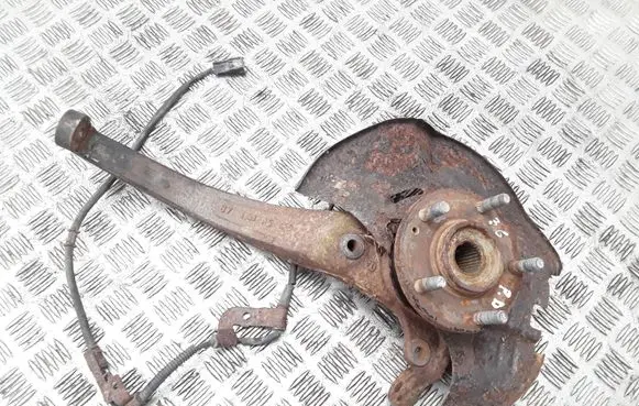 Hyundai Grandeur Front wheel hub spindle knuckle 598303K000