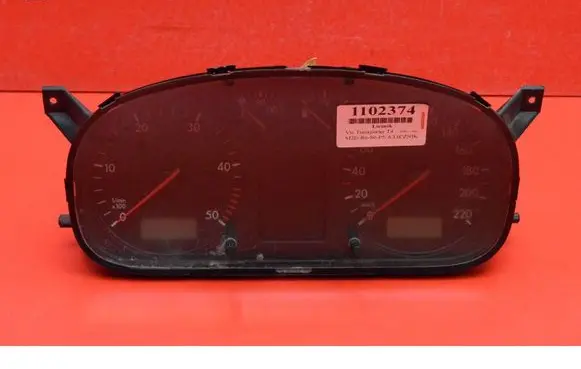 Volkswagen Transporter - Caravelle T4 Speedometer (instrument cluster) 7D0920802C