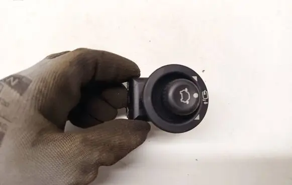 Ford Ka Wing mirror switch CA6T17B676BA