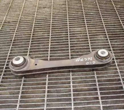 BMW 5 G30 G31 Rear upper control arm/wishbone 6867538