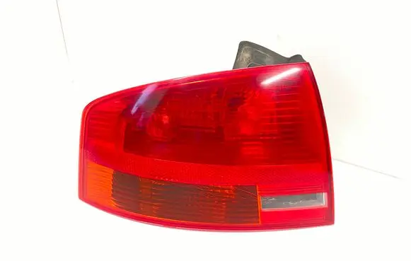 Audi A4 S4 B7 8E 8H Rear/tail lights 8e5945095