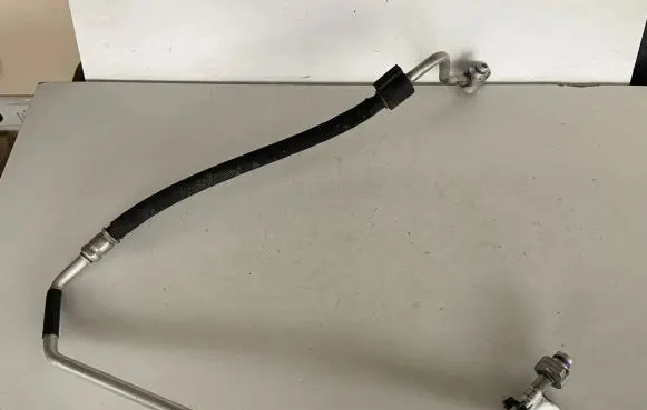 Audi Q7 4M Air conditioning (A/C) pipe/hose 4M0816721BE