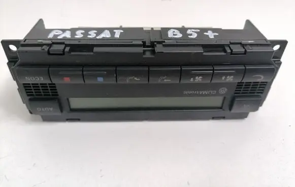 Volkswagen PASSAT B5.5 Climate control unit 3B1907044