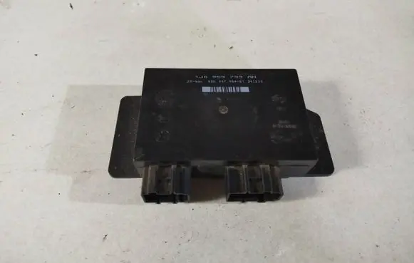 Volkswagen PASSAT B5 Comfort/convenience module 1J0959799AH