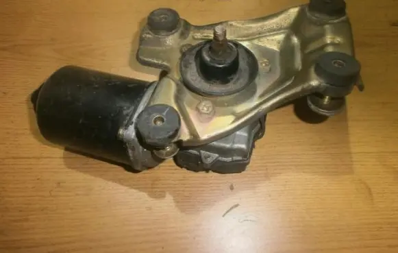 Mazda 626 Wiper motor 8491006690