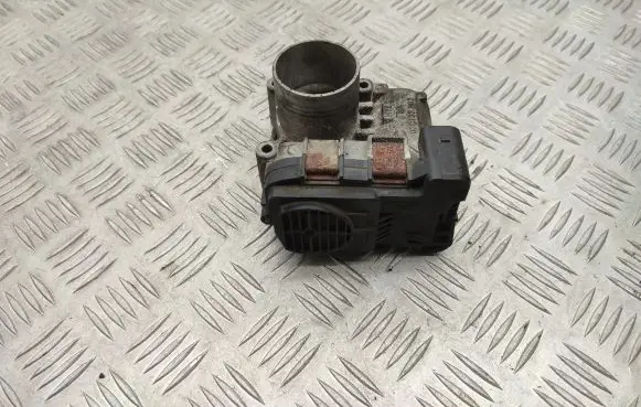 Volkswagen PASSAT B6 Engine shut-off valve 03C133062