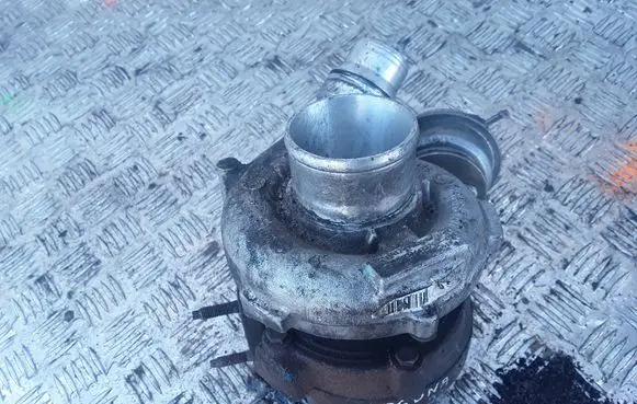 Renault Laguna III Turbo 8200347344