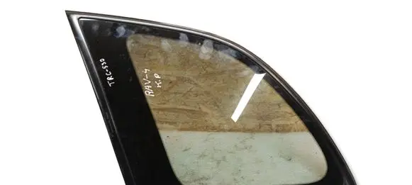 Toyota RAV 4 (XA20) Rear side window 43R00122 4001686