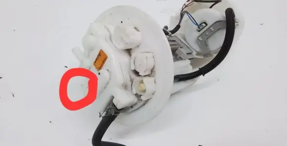 Lexus CT 200H In-tank fuel pump 7702047092