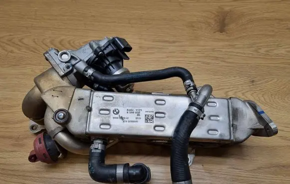 BMW X5 G05 EGR valve cooler 8599832