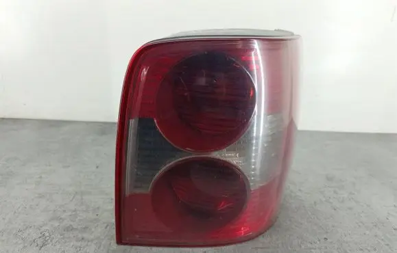 Volkswagen PASSAT B5.5 Rear/tail lights 