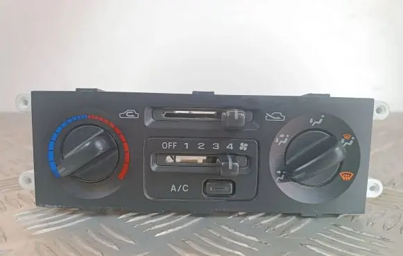 Subaru Forester SF Climate control unit