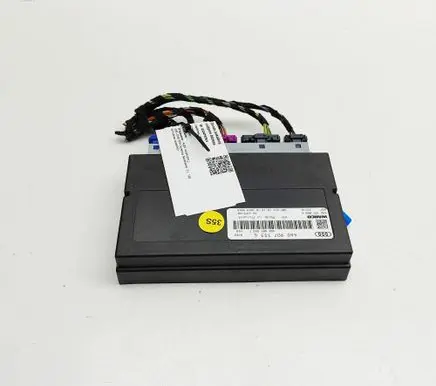 Audi A8 S8 D4 4H Air suspension control unit module (rear) 4G0907553G 4G0907553F