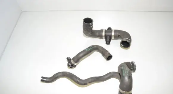 BMW 2 F22 F23 Engine coolant pipe/hose 7639998 7603514 8645481