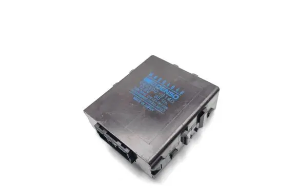 Mitsubishi Montero Indicator relay MB894648 0665003140