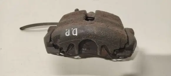 Skoda Octavia Mk2 (1Z) Front brake caliper