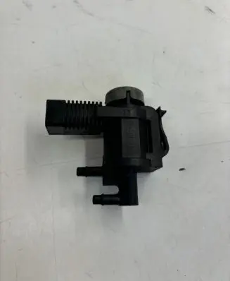 Volkswagen Tiguan Turbo solenoid valve 1K0906283A