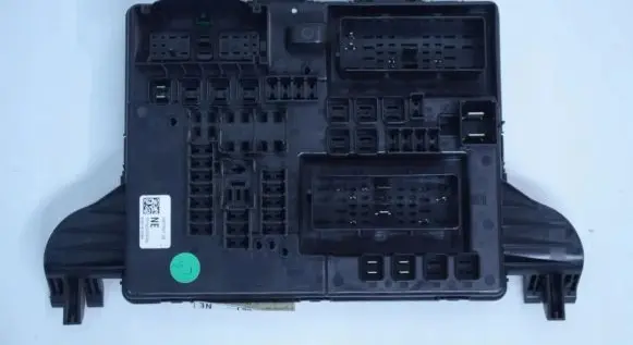 Opel Insignia A Fuse box set