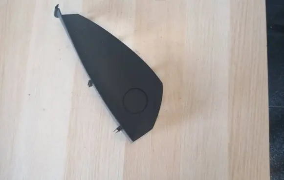 Dashboard side end trim