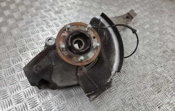 Land Rover Discovery 5 Front wheel hub