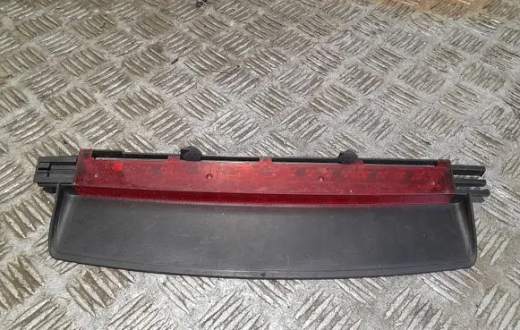Audi A6 S6 C6 4F Third/center stoplight 4f5945097