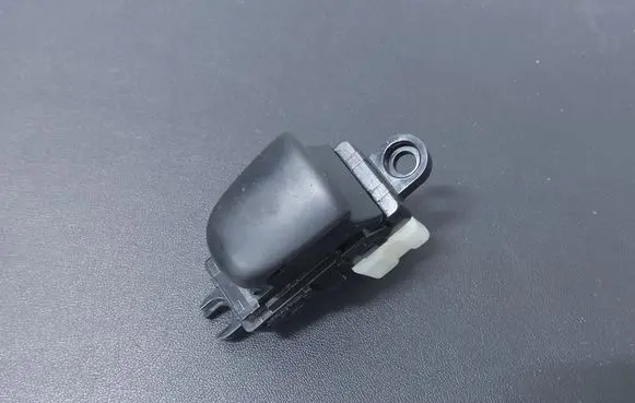 Nissan Pulsar Electric window control switch 254114CE0A