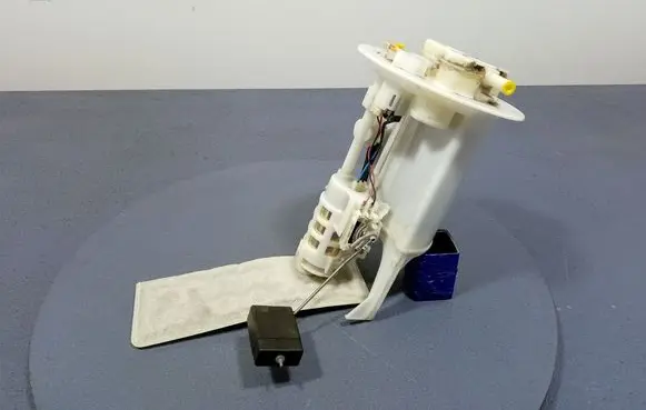 Toyota Yaris In-tank fuel pump 77704-0D070