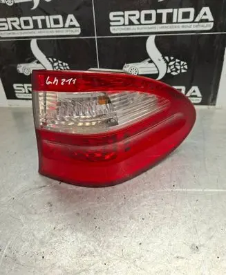 Mercedes-Benz E W211 Rear/tail lights A2118201664 379006