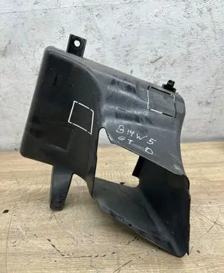 BMW 5 GT F07 Intercooler air channel guide 7200774 22733115