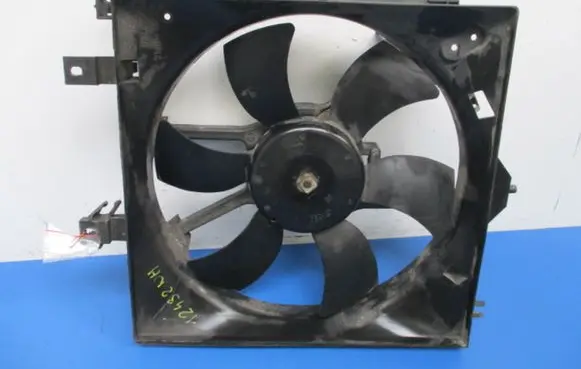 Nissan Primera Electric radiator cooling fan