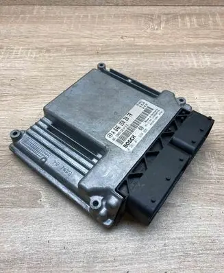 Mercedes-Benz E W211 Engine control unit/module ECU A6461502879 0281011930