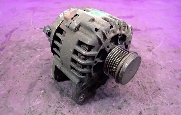 Renault Laguna II Generator/alternator 
