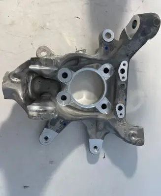 Chevrolet Corvette C8 Rear wheel hub spindle/knuckle 23428469 000000222060 421320555