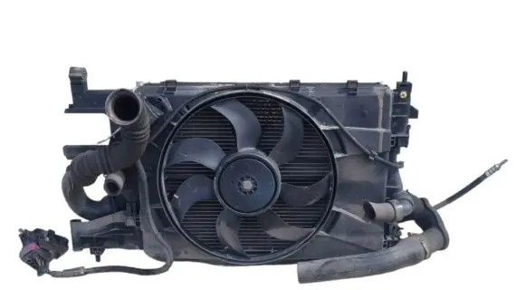 Opel Astra J Radiator set 0130308404 13250332