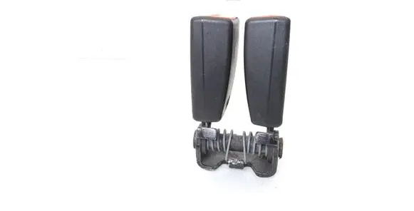 Ford Focus Middle seatbelt buckle (rear) BM51613K21 34068897