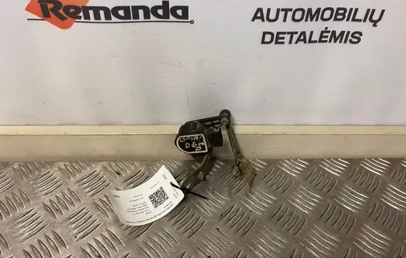 BMW 1 E81 E87 Headlight/headlamp level sensor 6763735